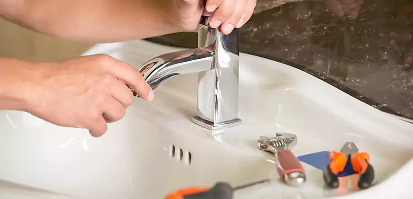 Bathtub Faucet Replacement in Shirley